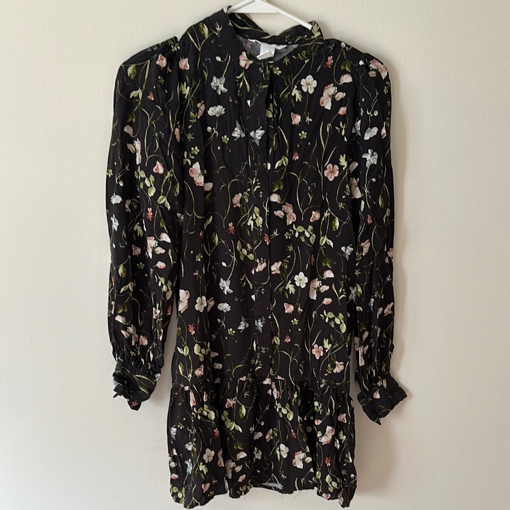 H&M Black and Pink Mock Neck Bishop Sleeve Sundress